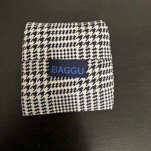 Baby BAGGU Black and White Houndstooth mini bag